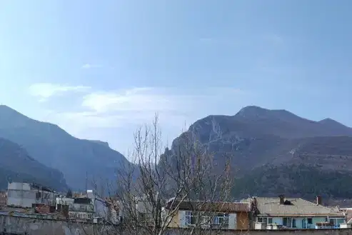Тристаен апартамент във Враца, Център