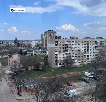 Снимка 4 — апартамент във Враца, Дъбника