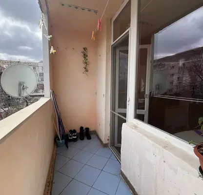 Снимка 5 — апартамент във Враца, Металург