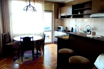 Тристаен апартамент във Враца, Река Лева