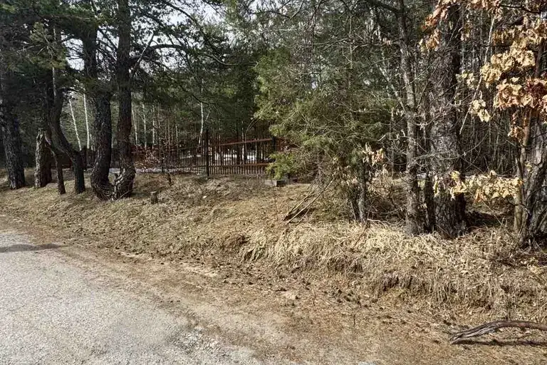 Парцел в Пловдив, хижа Здравец
