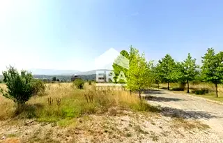 Парцел в Банкя