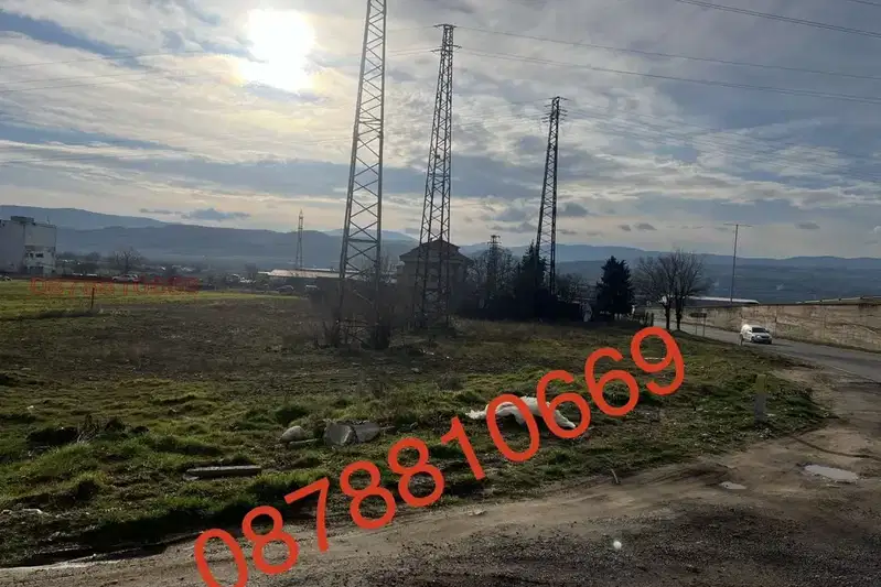 Парцел в Благоев, Грамада