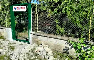 Парцел във Варна, Девня
