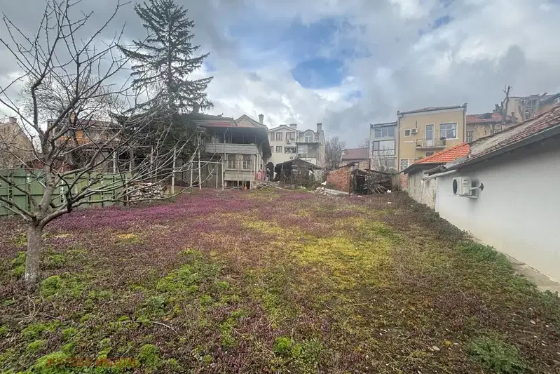 Plot in Oblast Plovdiv, Karlovo