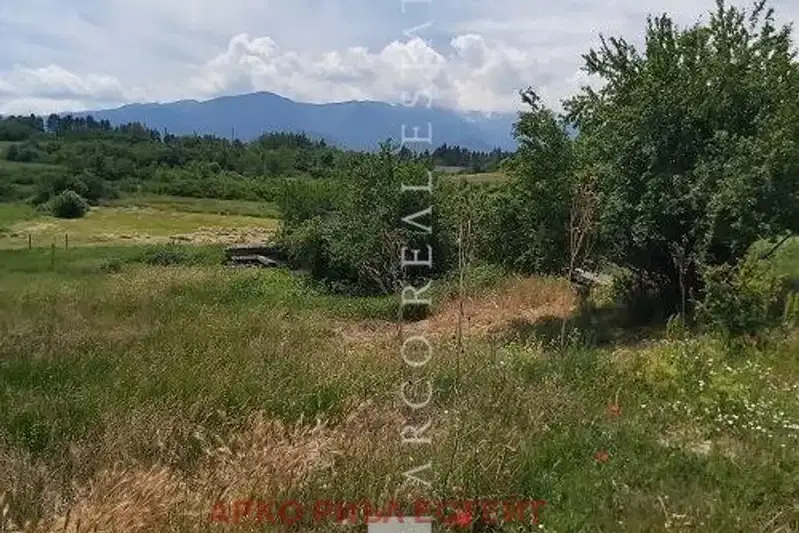 Парцел в София, Костенец