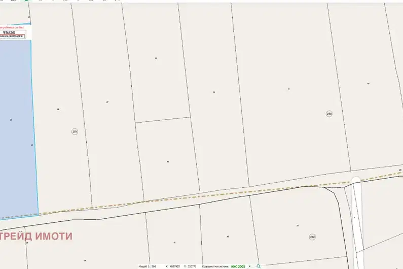 Plot in Oblast Montana, Lom