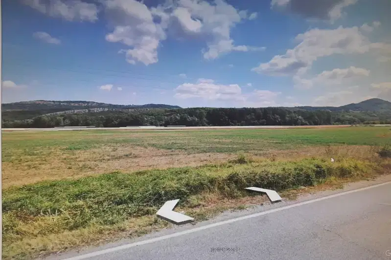 Plot in Lovech, Drystene
