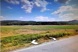 Парцел в Ловеч, Дръстене