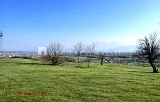 Парцел в Нови Искър