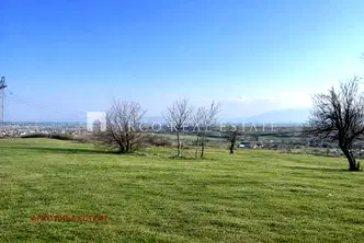 Парцел в Нови Искър