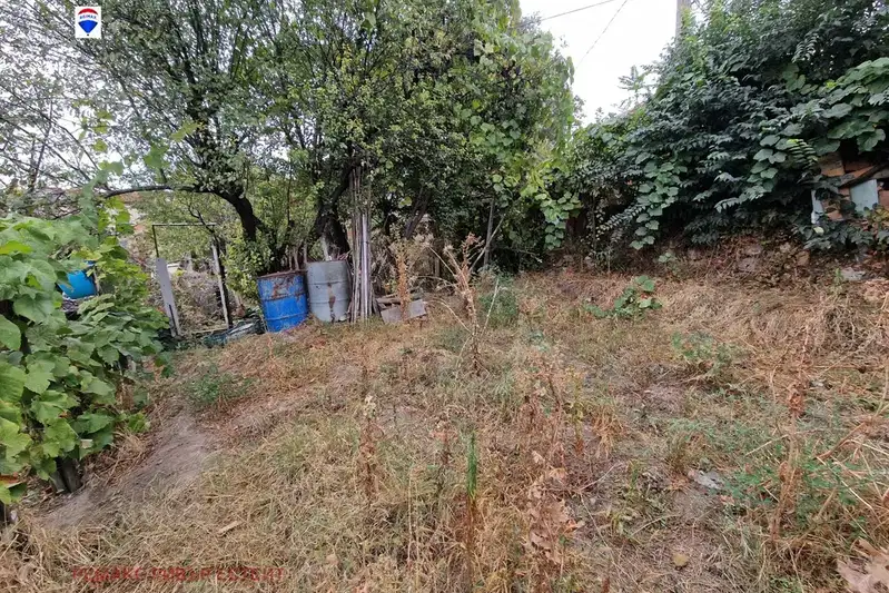 Парцел в Русе, Веждата