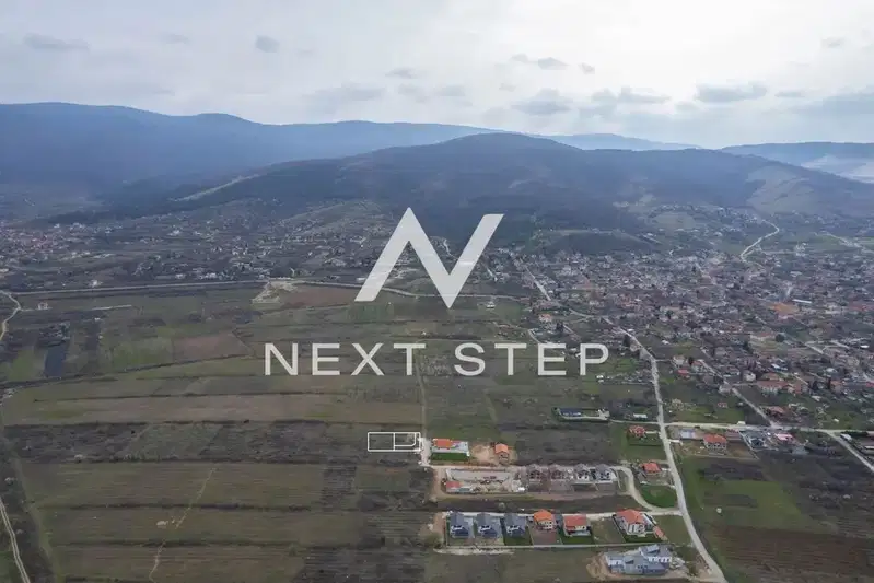 Plot in Oblast Plovdiv, Brestnik