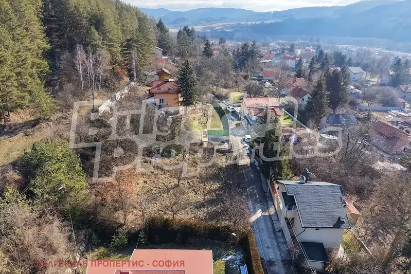 Plot in Dolni Pasarel