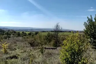 Парцел във Варна, с. Езерово