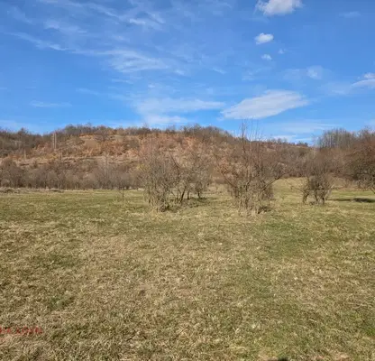 Снимка 2 — Парцел в Ловеч, с. Горно трапе