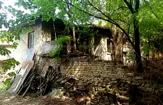 Парцел във Велико Търново, с. Хотница