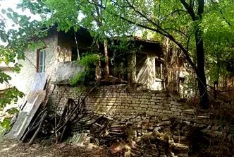 Парцел във Велико Търново, с. Хотница