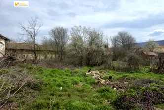 Парцел във Велико Търново, с. Кесарево