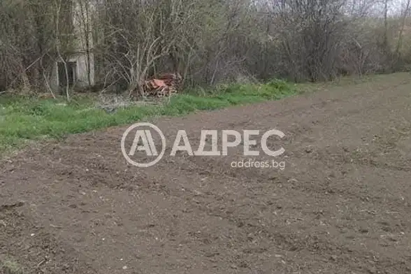 Парцел във Велико Търново, с. Климентово