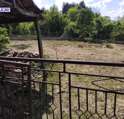 Photo 5 — Plot in Oblast Pernik, Kondofrei