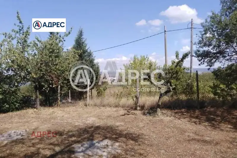 Парцел в с. Константиново
