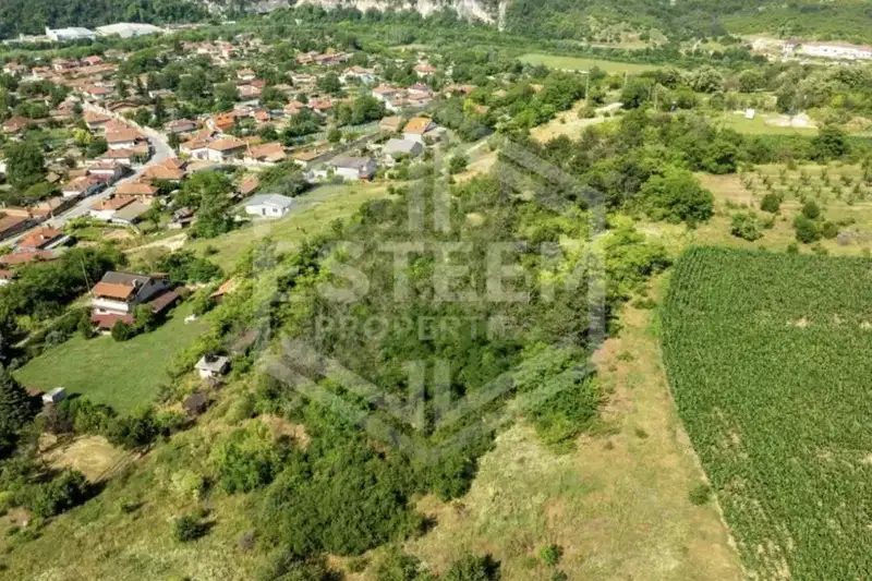 Парцел в Русе, с. Красен