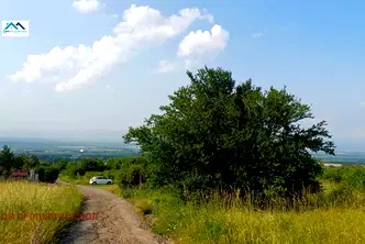 Парцел в с. Лозен