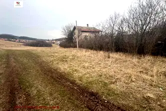 Парцел в Перник, с. Люлин