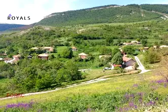 Парцел във Варна, с. Невша