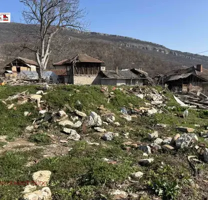 Photo 2 — Plot in Oblast Montana, Nikolovo