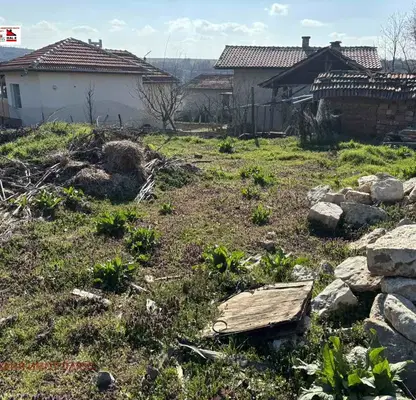 Photo 4 — Plot in Oblast Montana, Nikolovo