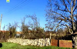 Парцел във Варна, с. Петров дол