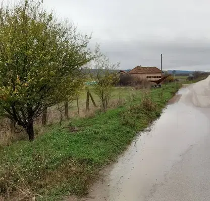 Снимка 3 — Парцел във Враца, с. Ракево