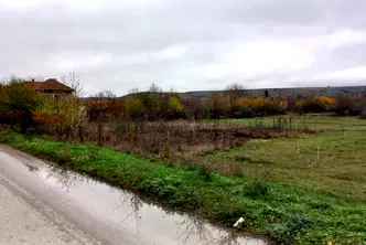 Парцел във Враца, с. Ракево