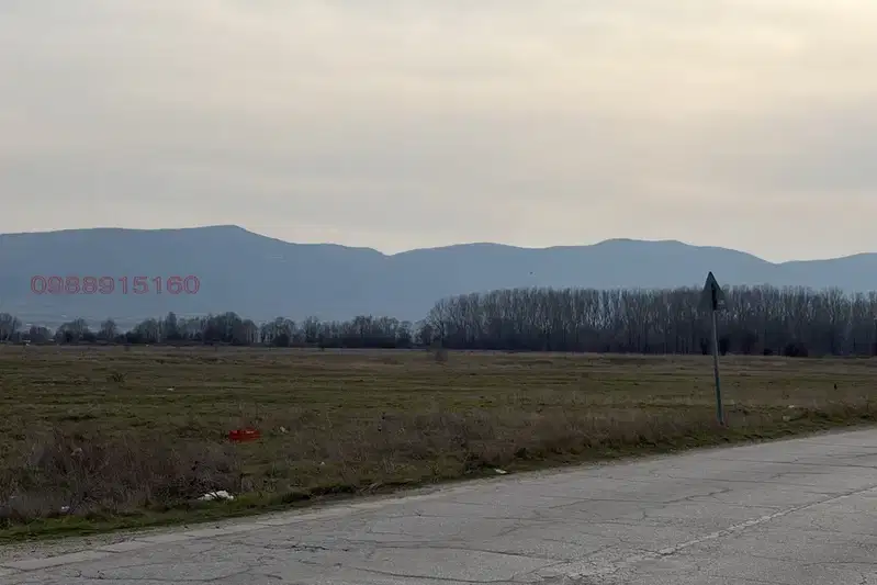 Plot in област София, Ravno Pole