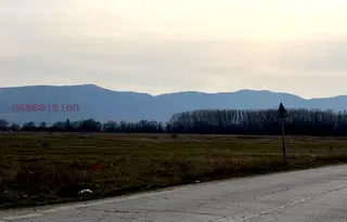 Парцел в София, с. Равно поле