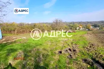 Парцел в с. Тополи