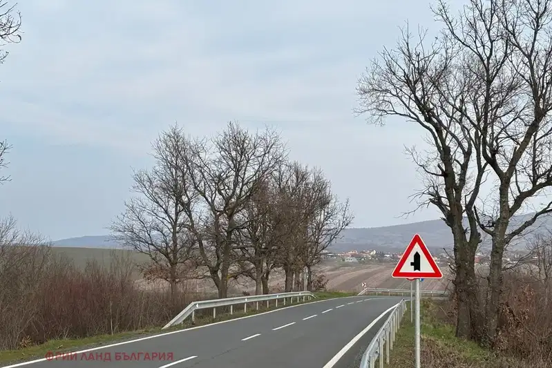 Парцел в с. Твърдица