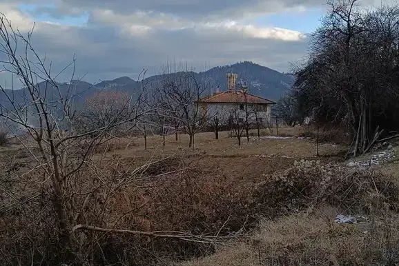 Plot in Oblast Pernik, Velkovci
