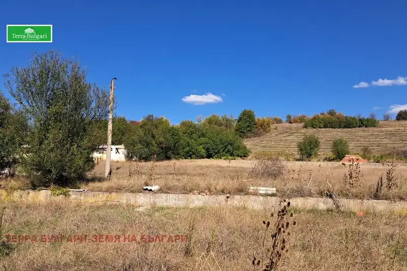 Plot in Oblast Pernik, Velkovci