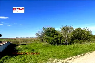 Парцел във Варна, с. Юнец
