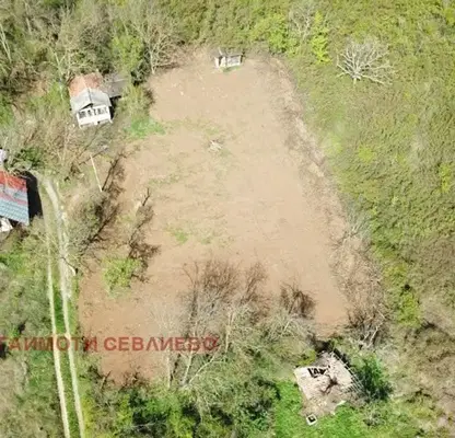 Photo 4 — Plot in Oblast Gabrovo, Sevlievo