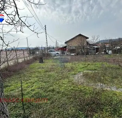 Photo 4 — Plot in Shumen, Pod Manastira