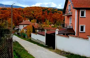 Парцел в Смолян, Невястата