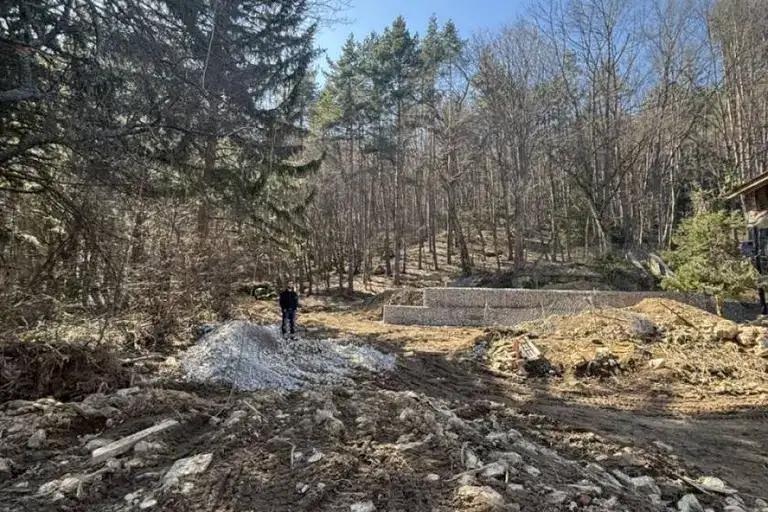 Plot in Sofiya, Dragalevci