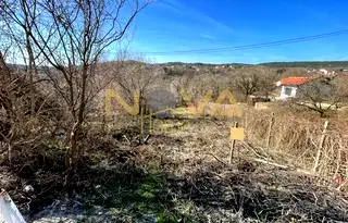 Парцел във Варна, м-т Ален мак