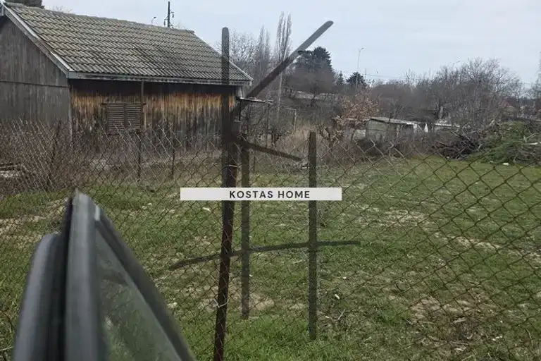 Plot in Varna, Alen Mak