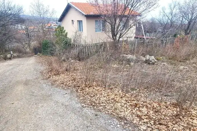 Парцел във Варна, м-т Манастирски рид