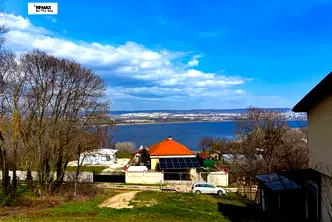 Парцел във Варна, м-т Орехчето